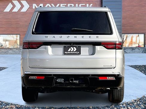 Used 2022 Jeep Wagoneer Series I w/ Convenience Group I image 6