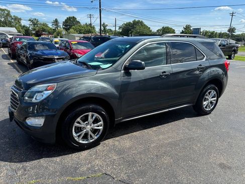 Used 2017 Chevrolet Equinox LT w/ Convenience Package FWD image 1