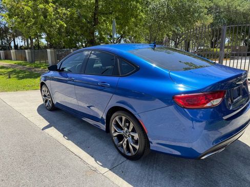 Used 2016 Chrysler 200 S w/ Navigation & Sound Group I image 16