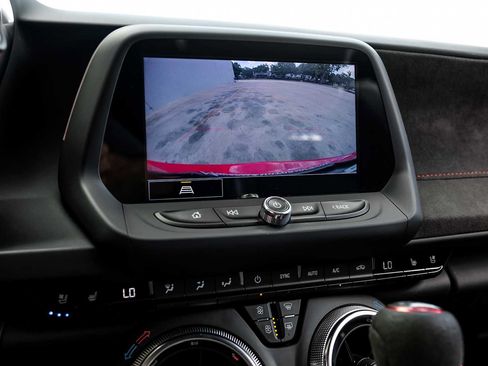 Used 2022 Chevrolet Camaro ZL1 RWD image 19