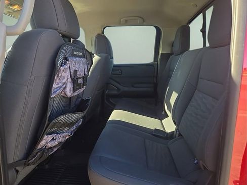 Used 2025 Nissan Frontier S image 15