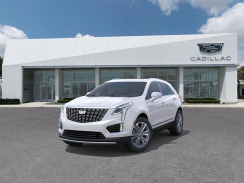 New 2025 Cadillac XT5 Premium Luxury image 8