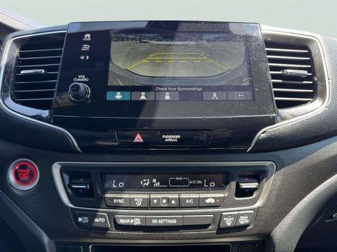 Used 2022 Honda Passport TrailSport image 30