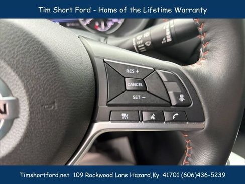 Used 2023 Nissan Sentra SR FWD image 17