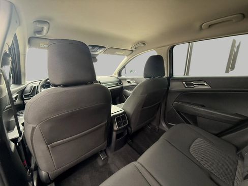 Certified 2025 Kia Sportage LX image 25