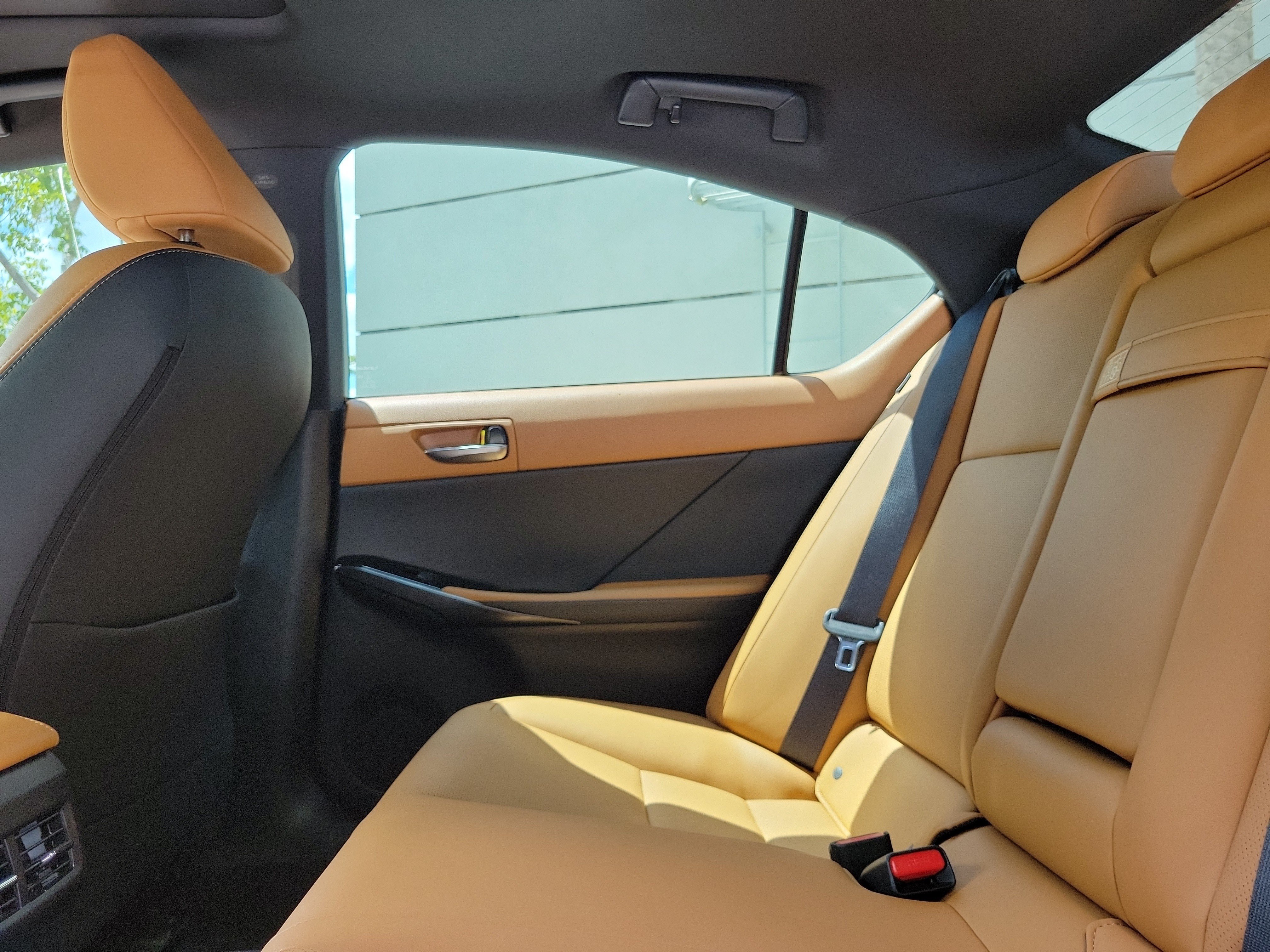 Used 2024 Lexus IS 300 w/ Comfort Package RWD image 11