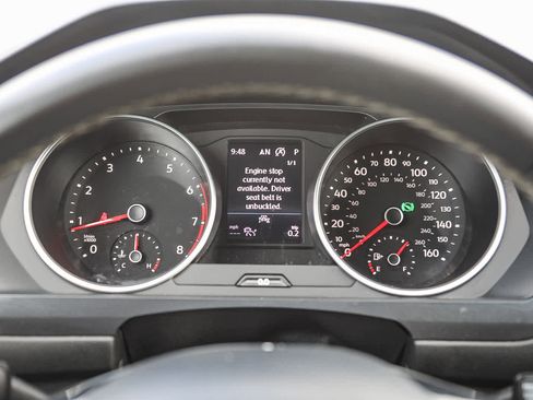 Used 2021 Volkswagen Tiguan SE image 22