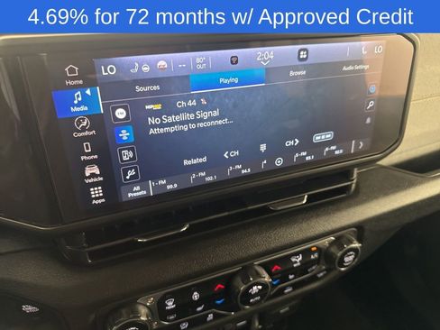 Used 2024 Jeep Gladiator Sport image 24