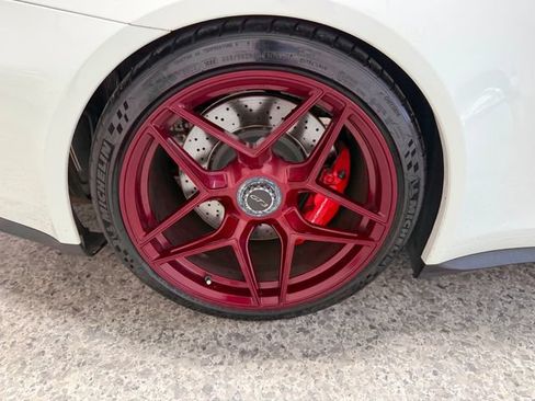 Used 2015 Porsche 911 GT3 w/ Sound Package Plus RWD image 39