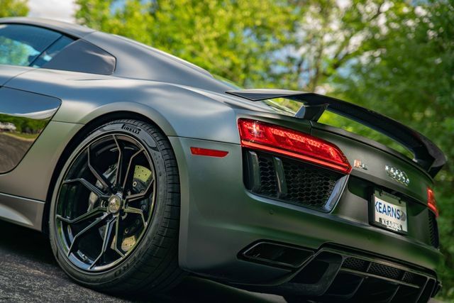 Used 2017 Audi R8 V10 plus AWD/4WD image 30