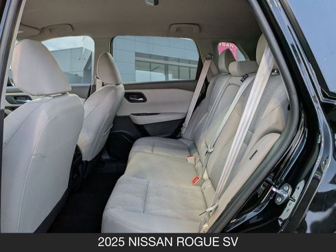 Certified 2025 Nissan Rogue SV image 15