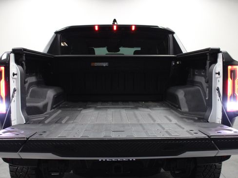 Used 2024 GMC Hummer EV 3X w/ Extreme Off-Road Package AWD/4WD image 14