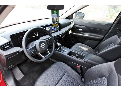 New 2026 Nissan Kicks SV w/ Charging Package image 12