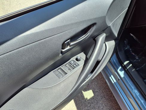 Used 2024 Toyota Corolla LE FWD image 15