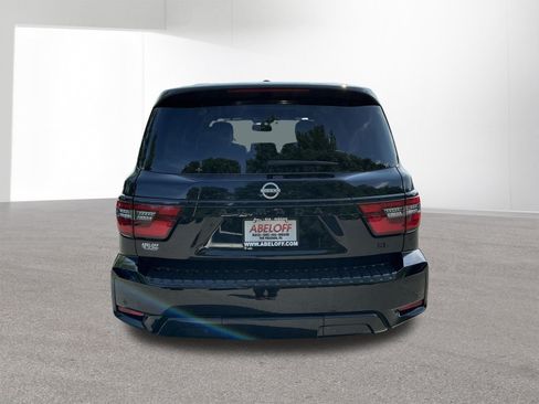Used 2023 Nissan Armada SL w/ Midnight Edition Package AWD/4WD image 4