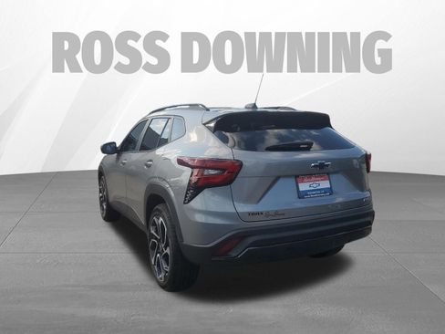 Used 2026 Chevrolet Trax RS w/ Sunroof Package image 6