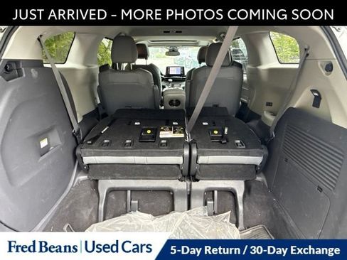 Used 2023 Toyota Sienna XLE w/ XLE Plus Package AWD/4WD image 12