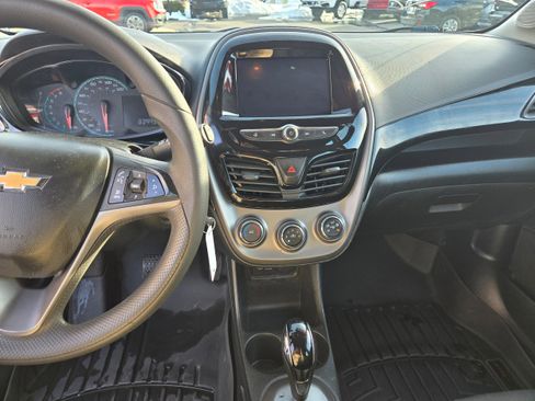 Used 2021 Chevrolet Spark LT FWD image 7