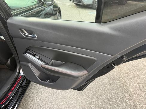 Used 2023 Nissan Altima 2.5 SR AWD/4WD image 30
