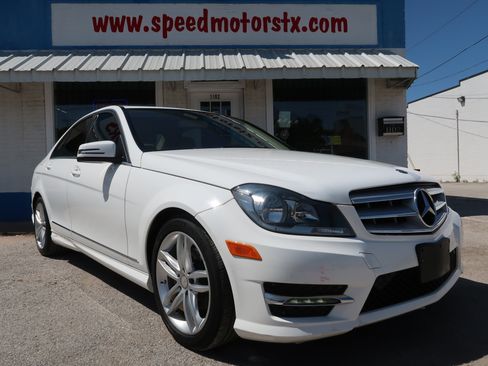 Used 2013 Mercedes-Benz C 250 Sedan image 6