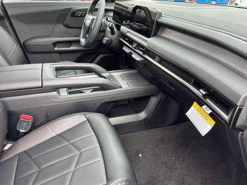 New 2027 Kia Telluride SX X-Line AWD/4WD image 16