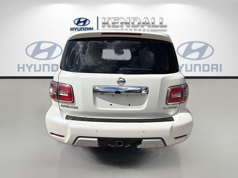 Used 2017 Nissan Armada Platinum RWD image 5