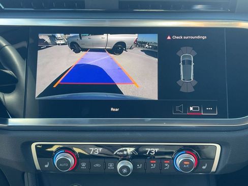 Certified 2025 Audi Q3 2.0T Premium w/ Convenience Package image 23