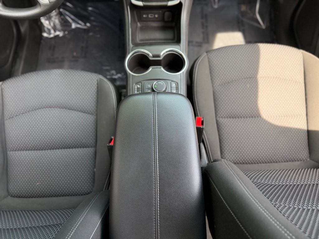 Used 2023 GMC Terrain SLE w/ Driver Convenience Package AWD/4WD image 44