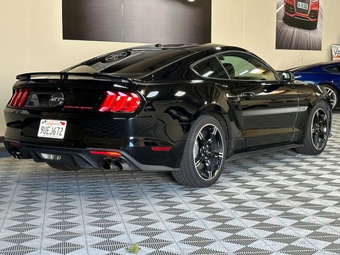 Used 2019 Ford Mustang GT Premium w/ Equipment Group 401A RWD image 4