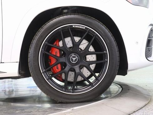 Used 2025 Mercedes-Benz GLE 63 AMG S w/ Driver Assistance Package image 15