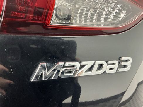 Used 2017 MAZDA MAZDA3 Grand Touring image 26