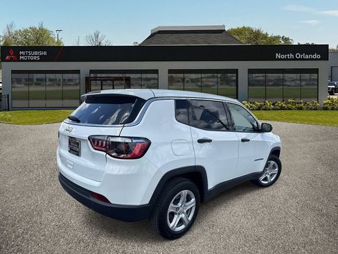 Used 2023 Jeep Compass Sport AWD/4WD image 5