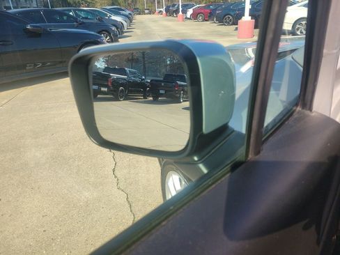 Used 2020 Jeep Renegade Latitude image 14