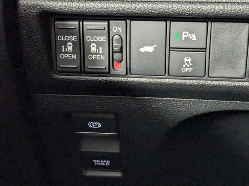New 2026 Honda Odyssey Elite image 12