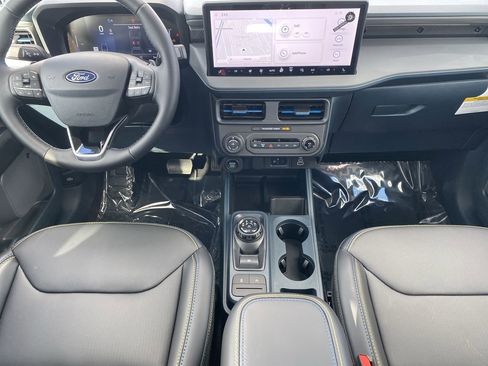 New 2026 Ford Maverick Lobo AWD/4WD image 15