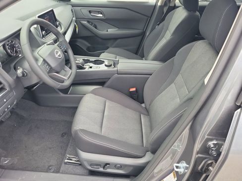 New 2026 Nissan Rogue SV w/ Cold Weather Package AWD/4WD image 20