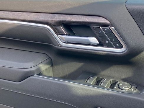 New 2026 Chevrolet Silverado 2500 LTZ w/ LTZ Premium Package image 19