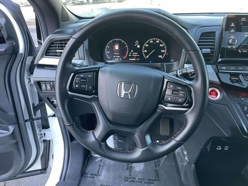 Used 2025 Honda Odyssey Sport-L image 26
