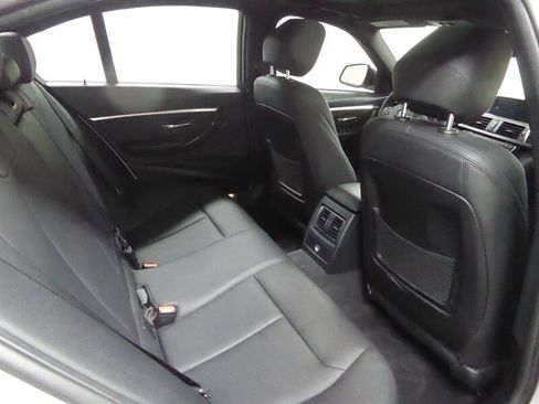 Used 2017 BMW 330i xDrive Sedan image 31