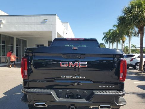 Certified 2023 GMC Sierra 1500 Denali w/ Denali Reserve Package AWD/4WD image 13