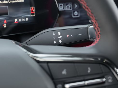 New 2026 Chevrolet Equinox EV RS image 24