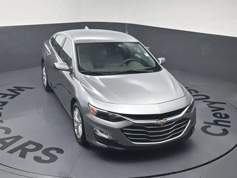 Used 2024 Chevrolet Malibu LT FWD image 32