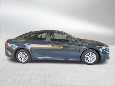 Certified 2025 Toyota Camry LE image 9