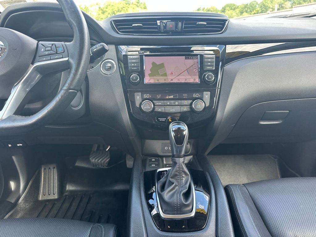 Used 2022 Nissan Rogue Sport SL w/ Premium Package AWD/4WD image 22