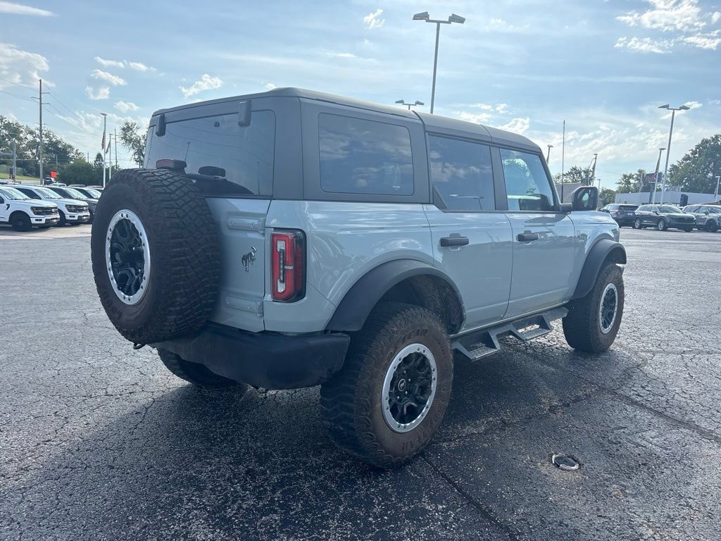 Used 2022 Ford Bronco Big Bend w/ Sasquatch Package AWD/4WD image 7