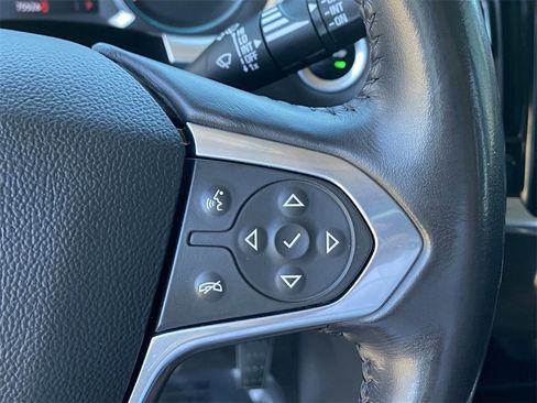 Used 2020 Chevrolet Traverse LT w/ LT Premium Package image 25