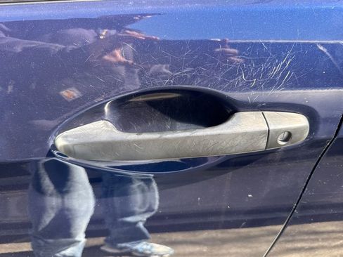 Used 2015 Honda CR-V LX image 16