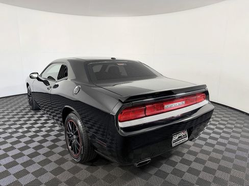 Used 2012 Dodge Challenger R/T RWD image 14
