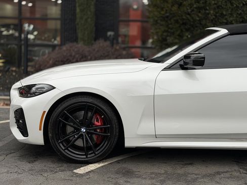 Used 2023 BMW 430i xDrive Convertible w/ M Sport Package image 10