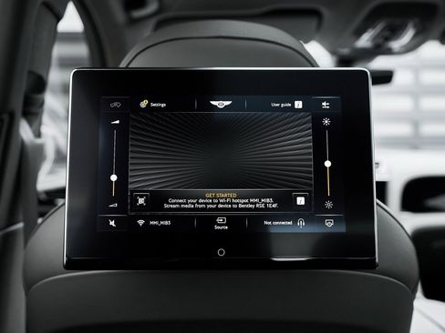 Used 2023 Bentley Bentayga Extended Wheelbase image 48